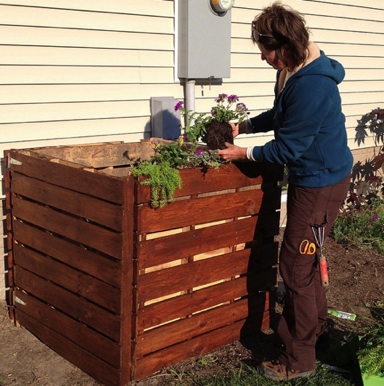 carpenter-pants How to Build a Compost Bin - Carpenter Pants