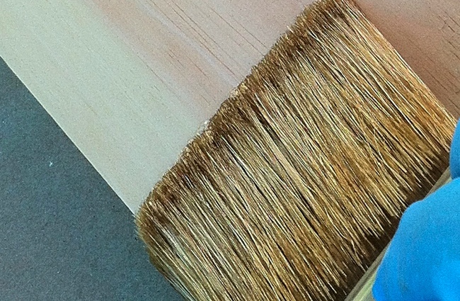 brushing How to Varnish Wood - Brushing