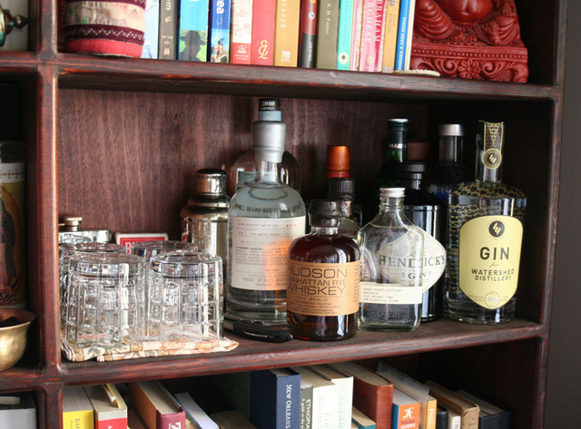 bookshelf Build a Bar - Bookshelf