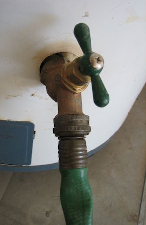 valve How to Drain a Water Heater - Valve