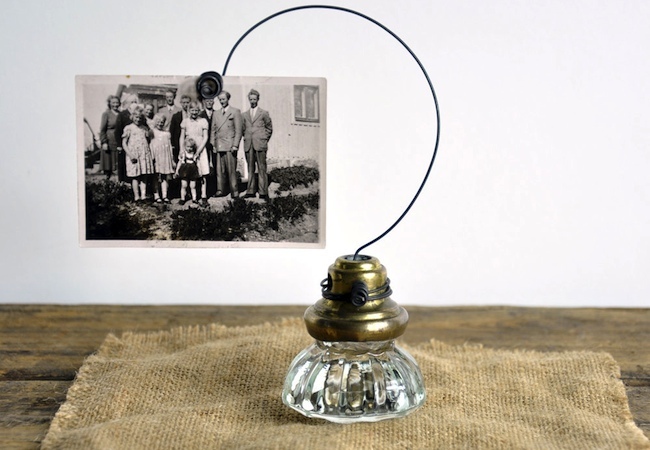 picture-holder Doorknob DIY Projects - Picture Holder