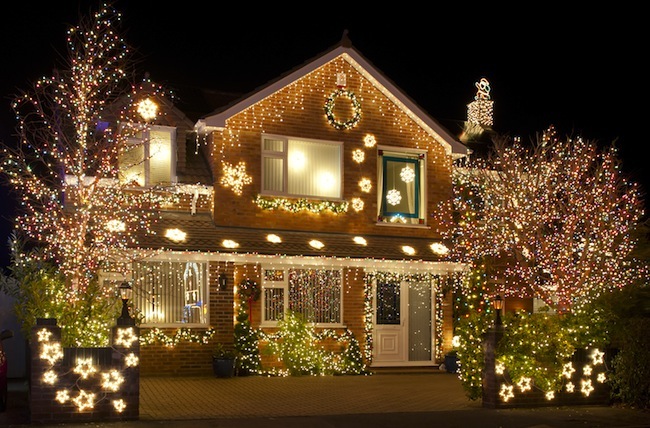 recycling-christmas-tree-lights Recycling Christmas Tree Lights