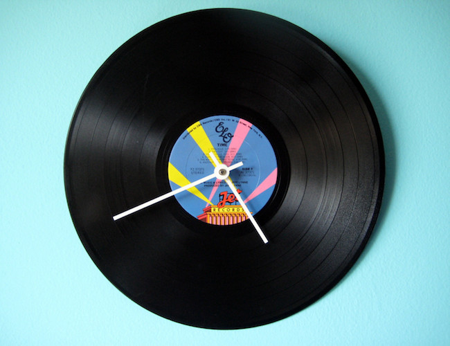 vinyl DIY Clock - Vinyl