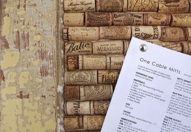 wine-corks DIY Bulletin Board - Wine Corks
