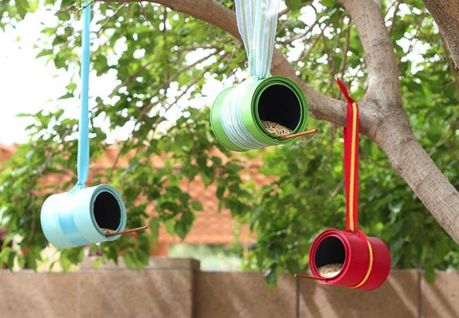 paint-can DIY Bird Feeder - Paint Can