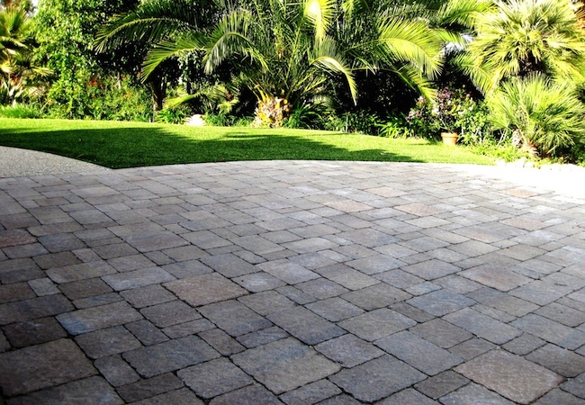 installed Installing Pavers - Installed