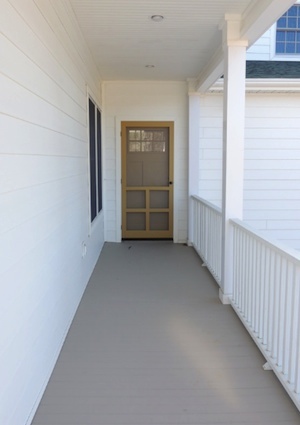 detail-door How to Install a Screen Door - Detail Door
