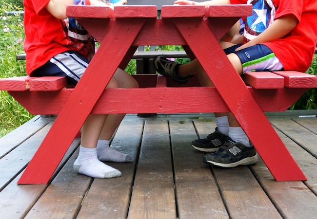 kids DIY Picnic Table - Kids