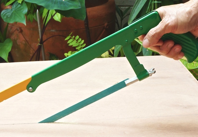 cutting-plywood Sawing Plywood