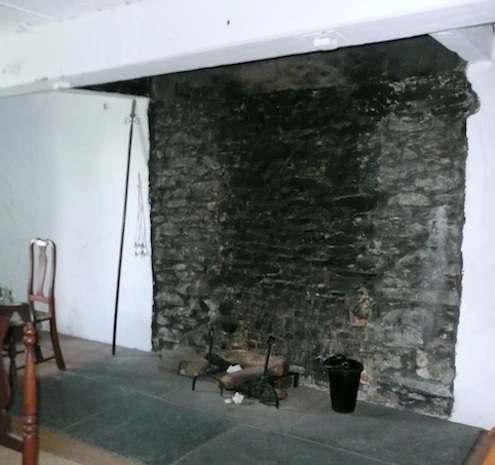 DSchwartz-HasbrouckHouse-NewburghNY-GeorgeWashingtonHeadquarters-Fireplace-restoration Hasbrouck House