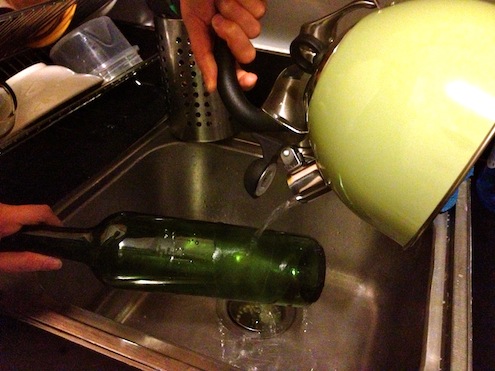 Pouring Water How to Cut Wine Bottles - Pouring Water