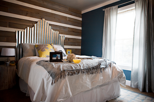 diy-headboards-corrugated-metal DIY Headboards - Corrugated Metal