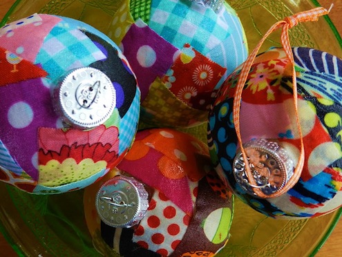 DIY Modge Podge Ornaments