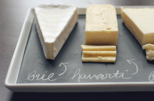 chalkboard-paint-diy-serving-platter Chalkboard Paint DIY - Serving Platter