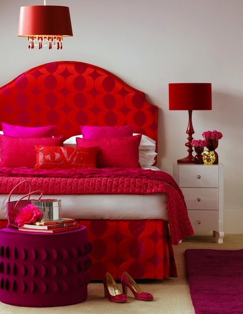 red-room-pink red-room-pink