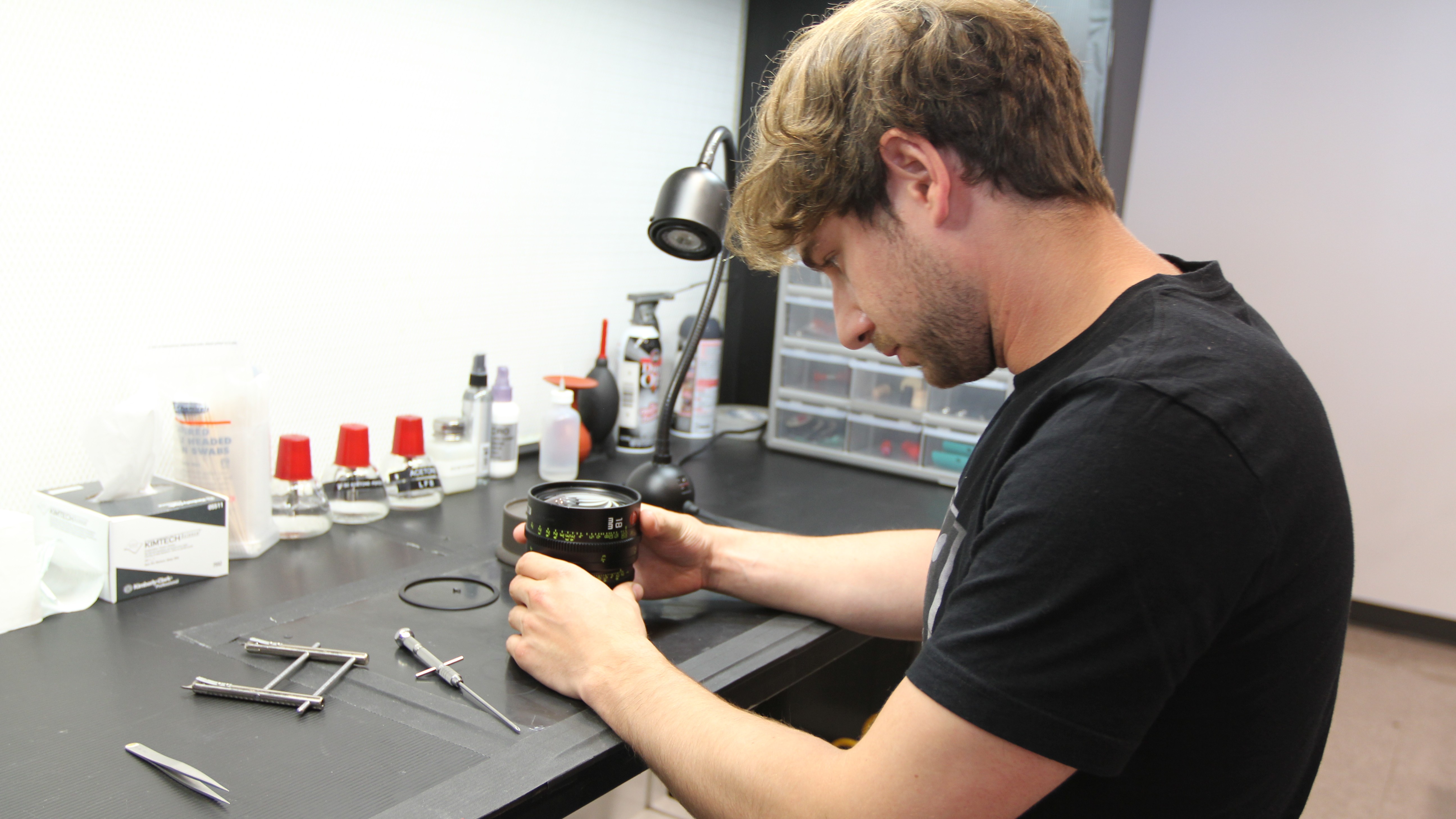 Leica Lens Service