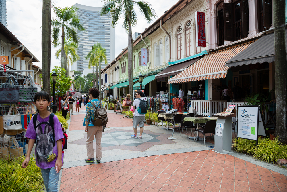 Tourists in the streets of the Arab quarter (Kampong Glam)_299277053