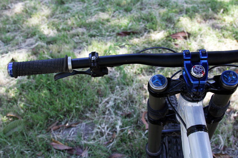 Wide Aluminum DH Handlebar 