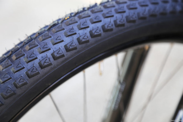 vee xcv dirt jump tyres