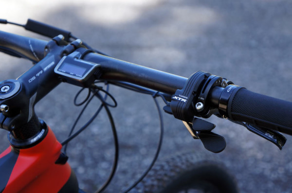 Shimano XTR Di2 \u0026 Mechanical Mountain 
