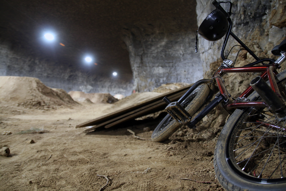 Sneak Peek Louisville Mega Cavern will House World's Largest