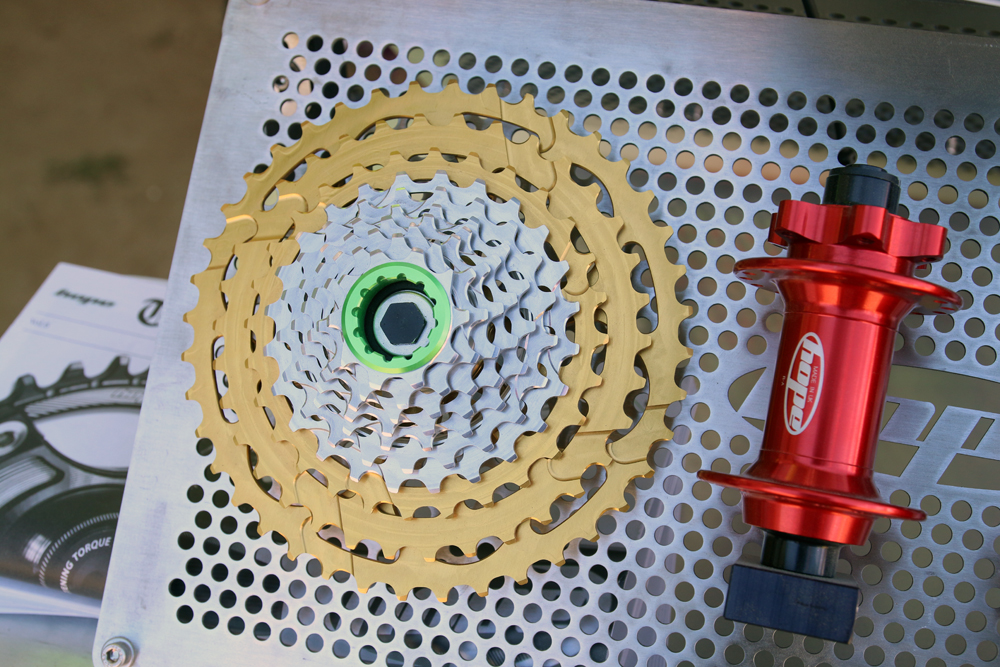 SOC15: Hope 10 and 11 Speed Wide Range 