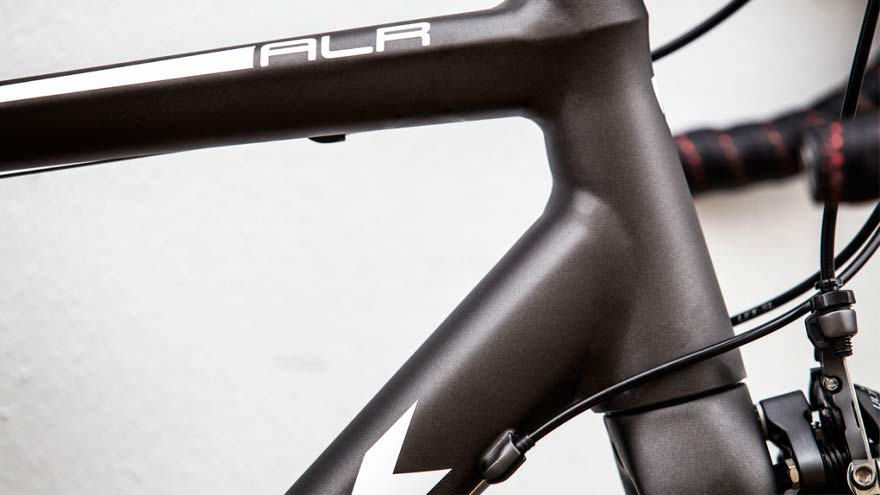 Trek Emonda ALR takes lightweight frame 