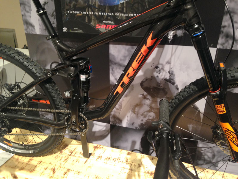 Slash mountain bikes \u0026 MIPS helmets 