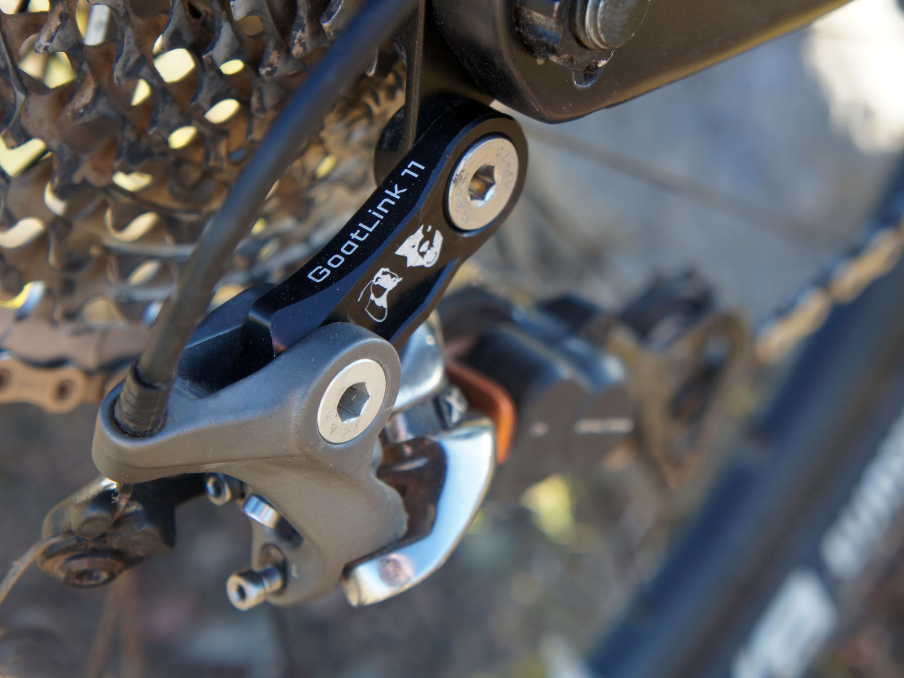 SRAM Wide-Range Shifting w/ GoatLink 11 