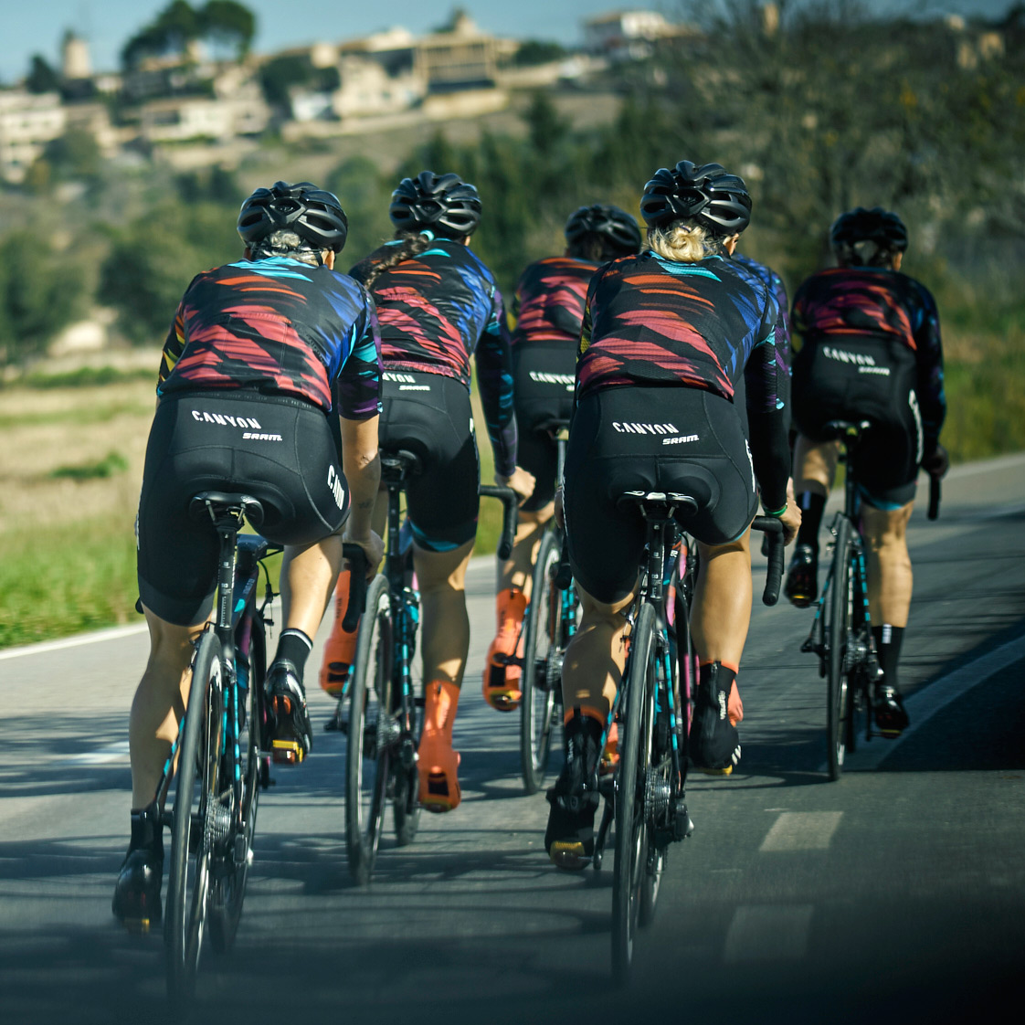 kit and bikes for the Canyon-SRAM women 