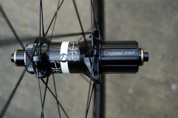 Bontrager Aeolus 5 aero, tubeless disc 