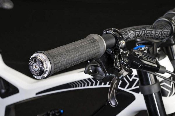 Shock Absorbing Grip System 