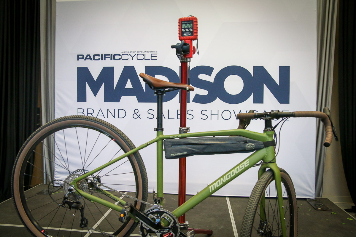 Mongoose Guide Adventure bike 