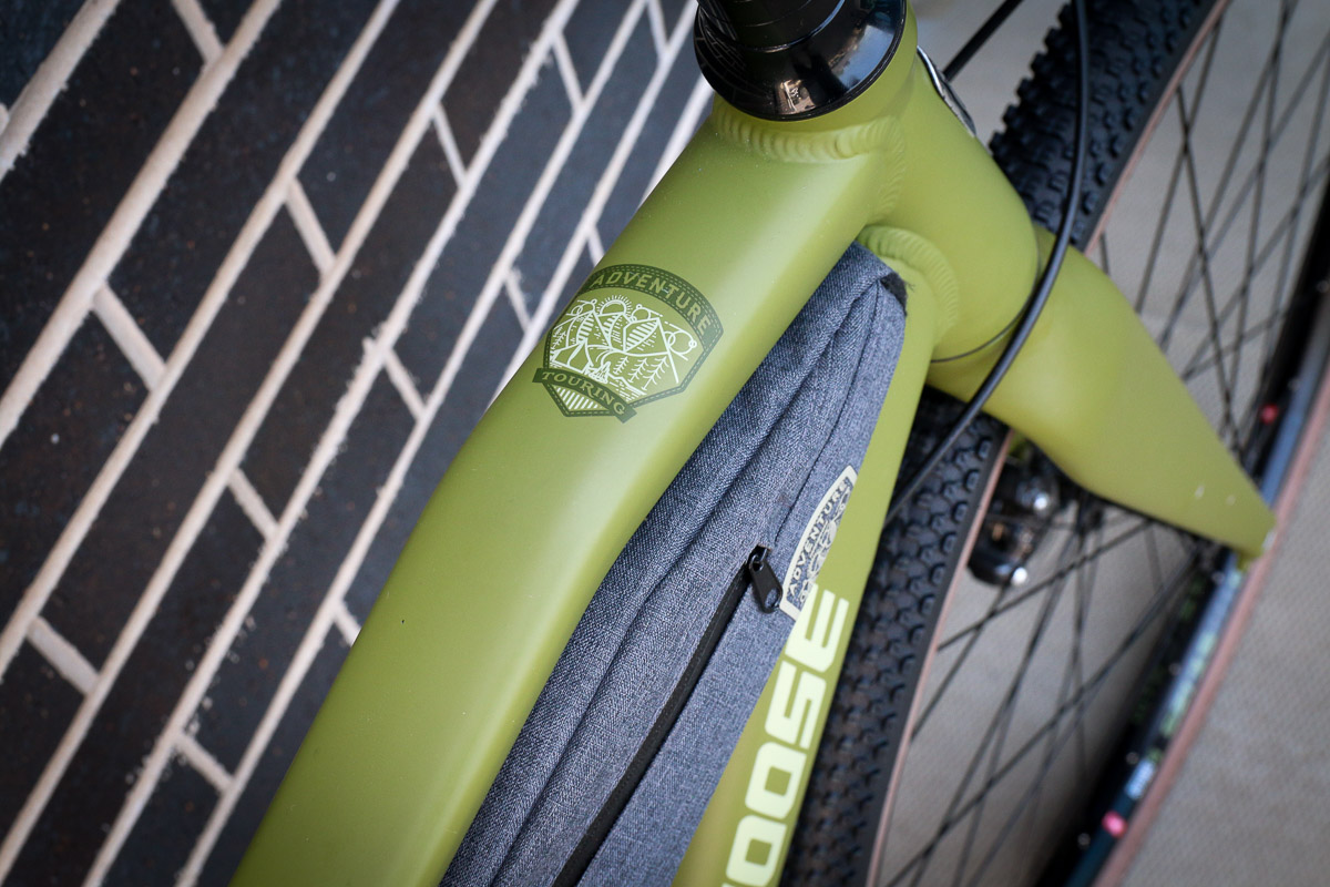 Mongoose Guide Adventure bike 