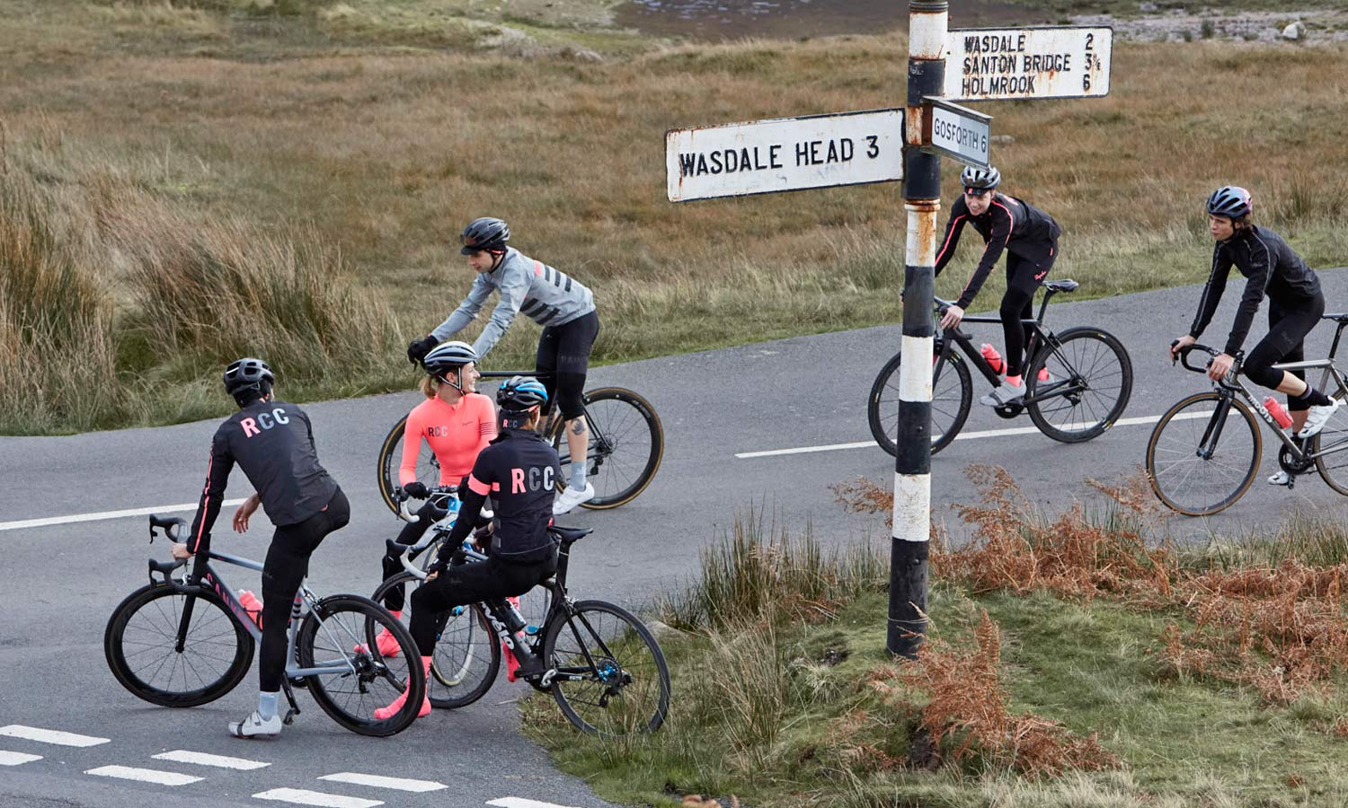 Rapha Cycling Club bringing members 