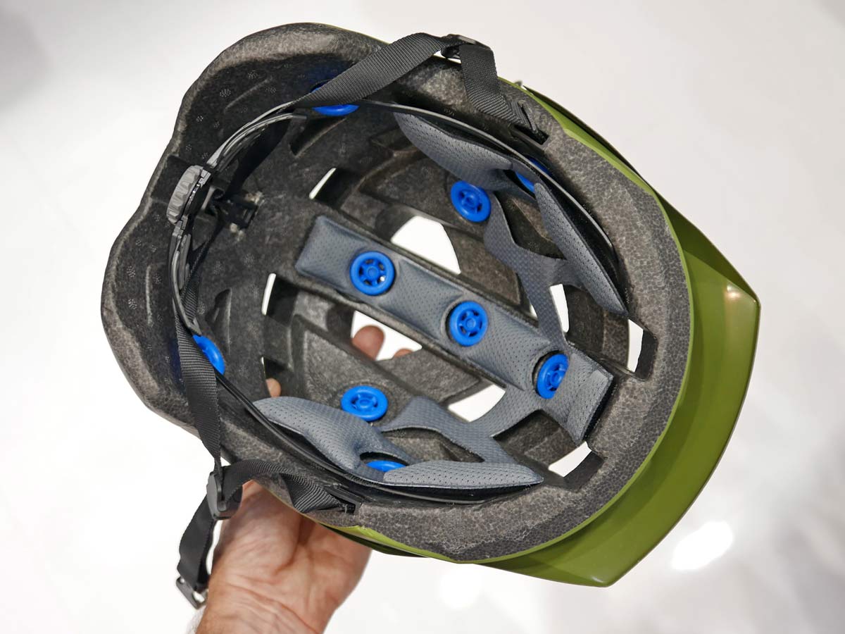 10 new gravel, trail \u0026 smart helmets 