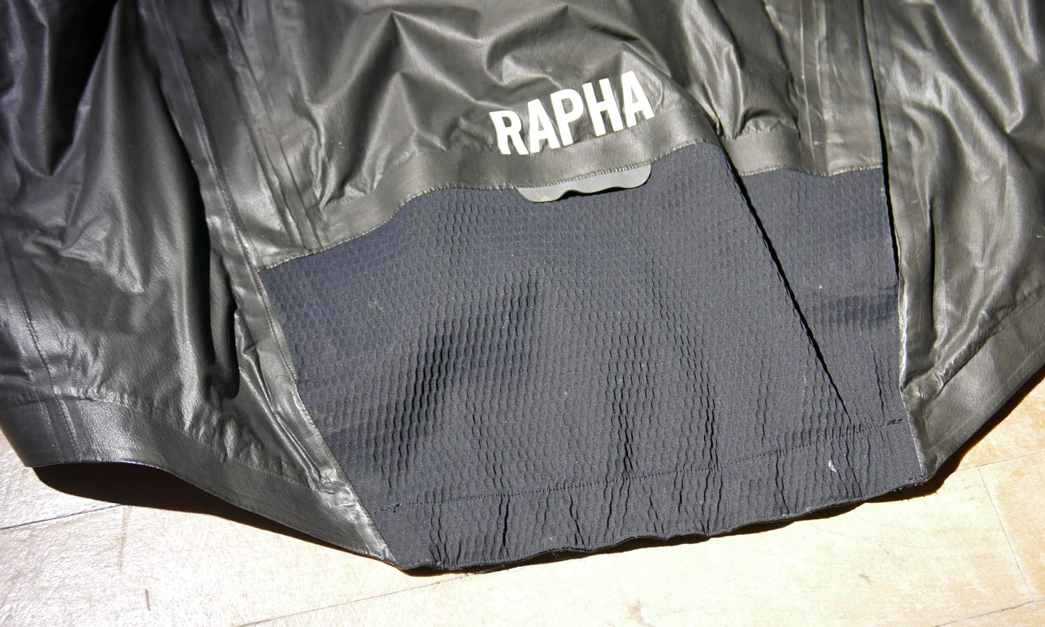 Review: Rapha Pro Team Insulated Gore 