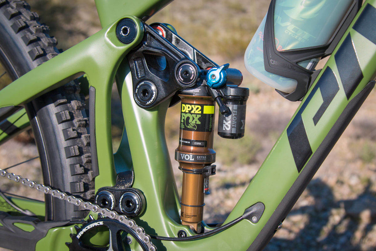 Pivot Switchblade Gets Sharper w/ all 