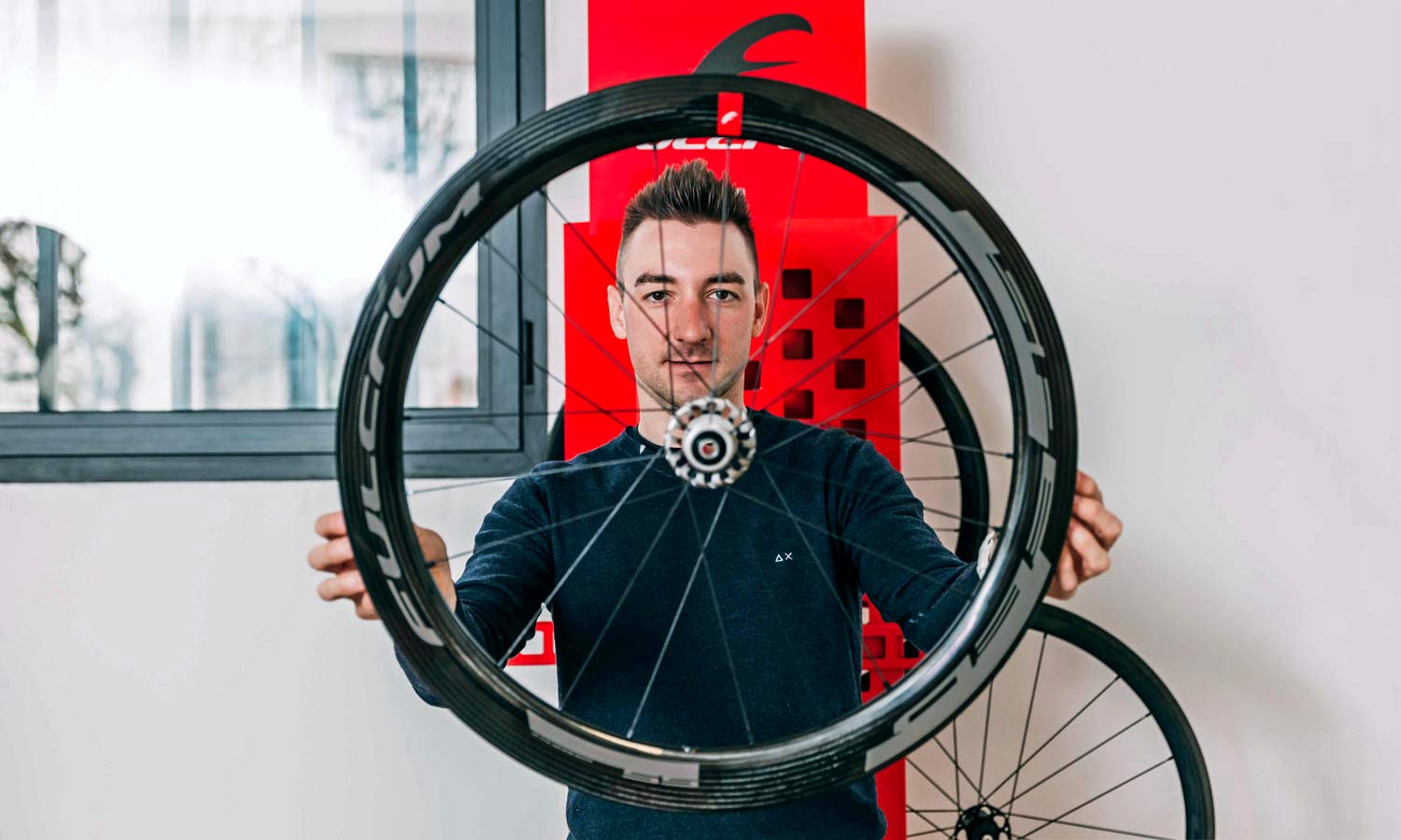 carbon road bike wheels 