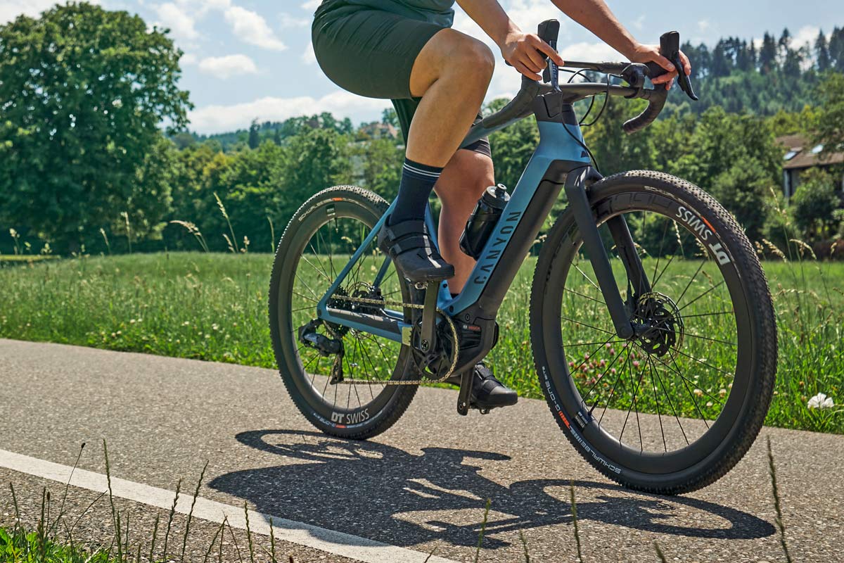 Bosch-boosted e-gravel adventure e-bike 