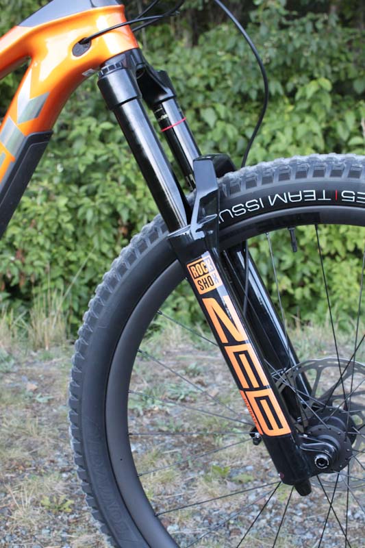 2021 Trek Slash eats up rough trails 
