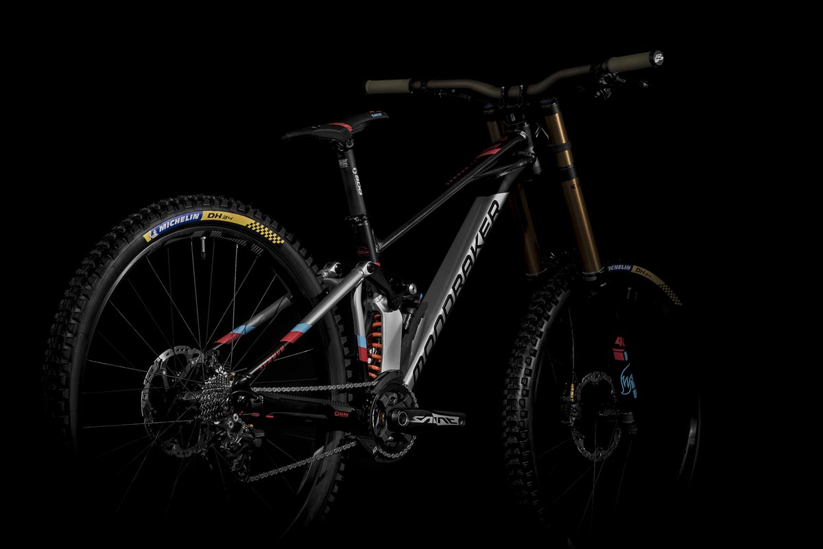 2021 Mondraker Summum races DH w 