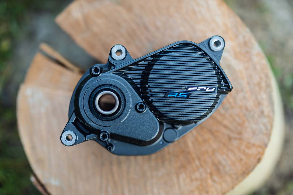 Orbea Rise e-MTB is ultra lightweight w 