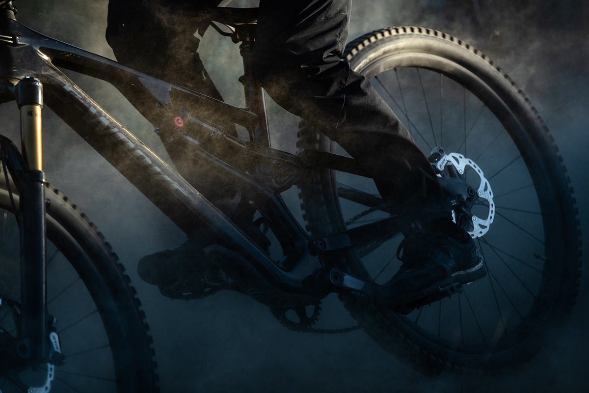 2021 Specialized Stumpjumper EVO offers 