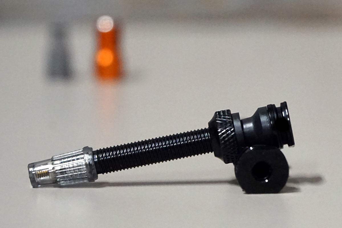 FAV Equipment tubeless valve stem 