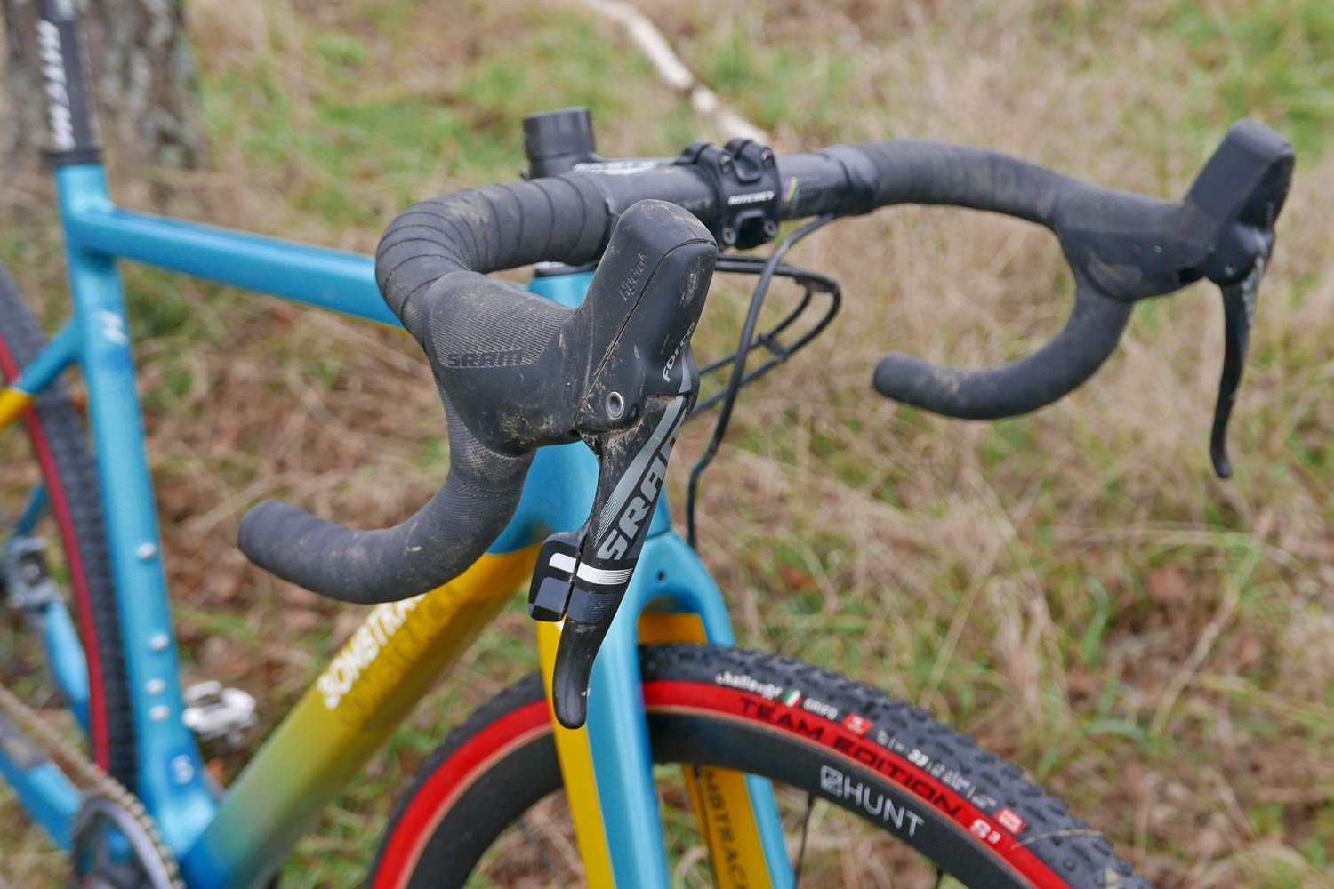 Bombtrack Tension C carbon cross bike 