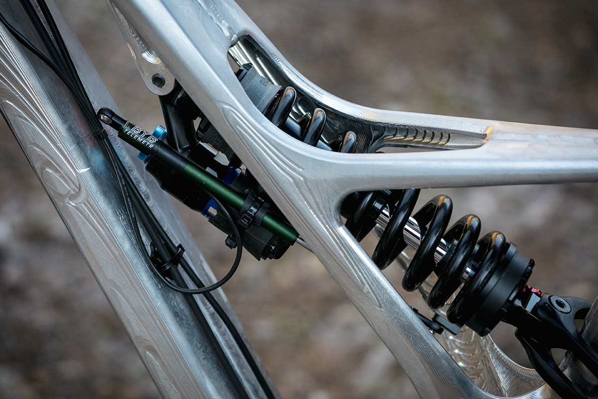 prototype DH bike CNC-machined 