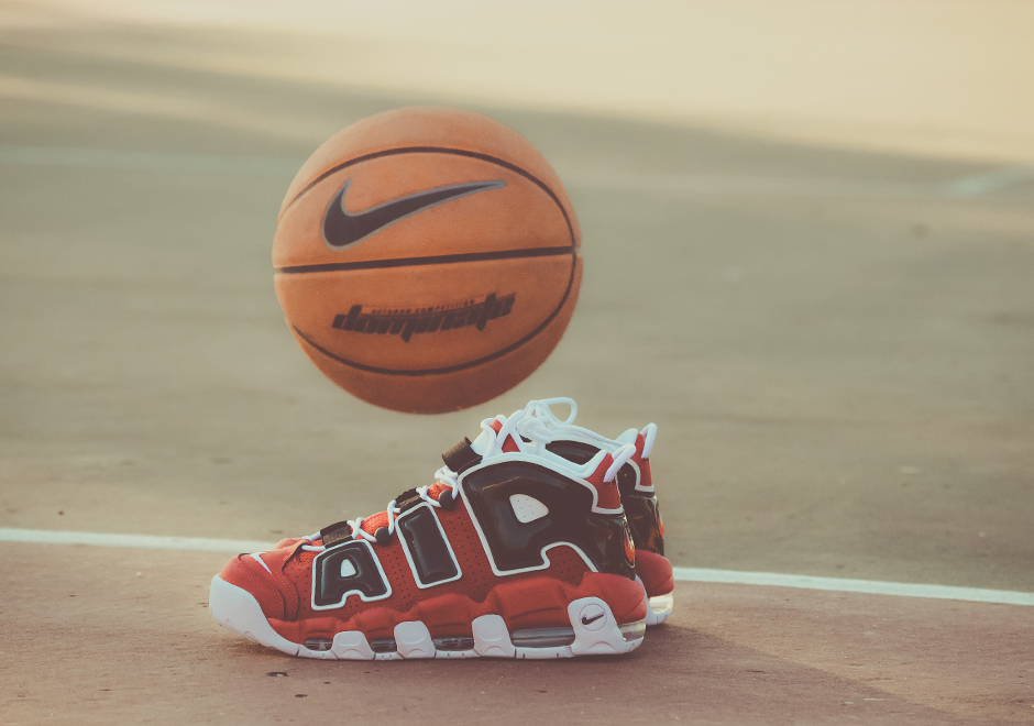 uptempo bulls on feet