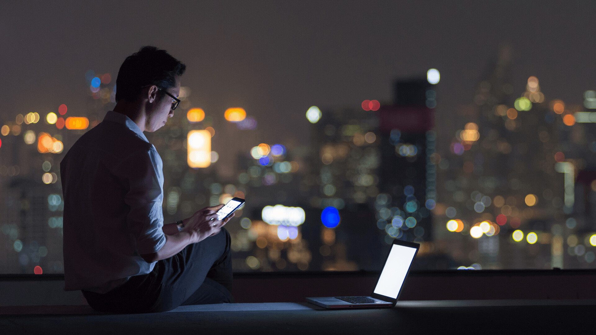 Thức đêm có ảnh hưởng đến cân nặng không? 6 tác hại của thức khuya thường xuyên đối với sức khỏe con người