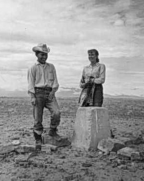 In 1938 Sallie Lippincott Moved to the Navajo Reservation. She Left her Mark!